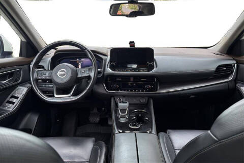 2021 Nissan Rogue Platinum