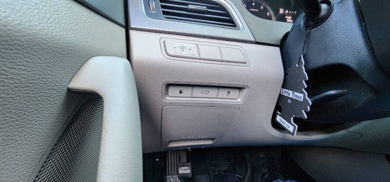 2017 Hyundai Sonata SE