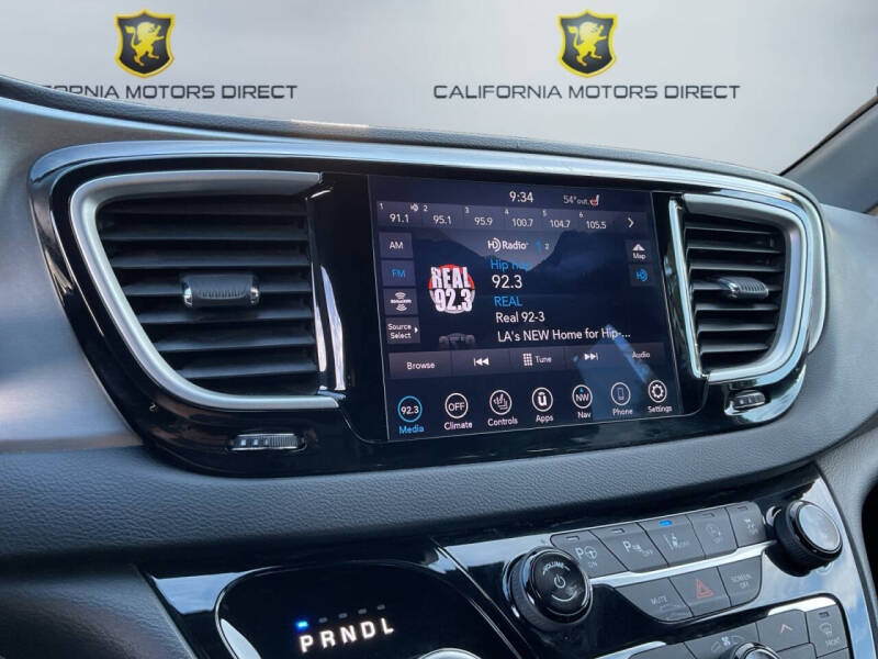 2020 Chrysler Pacifica Launch Edition