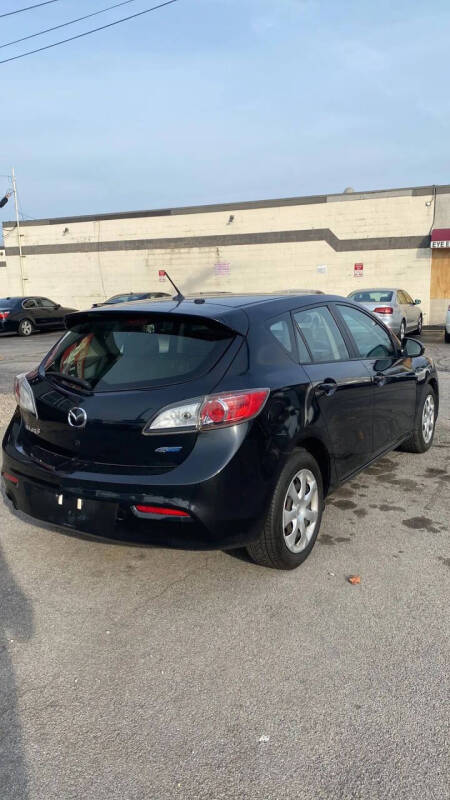 2013 Mazda MAZDA3 i Touring