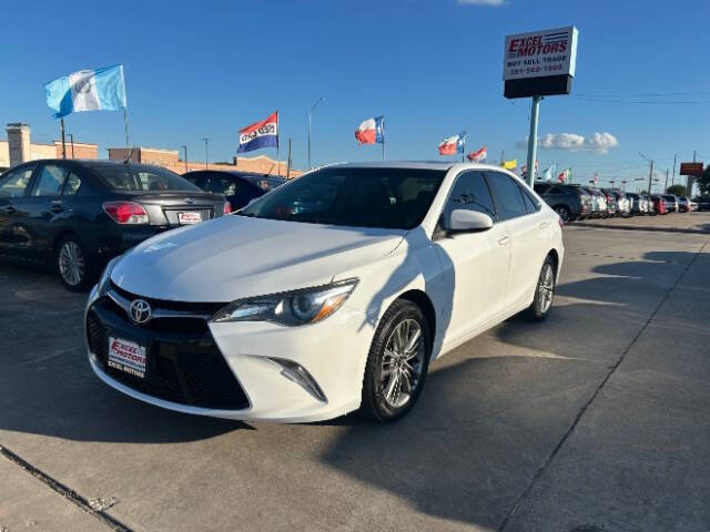 2017 Toyota Camry SE