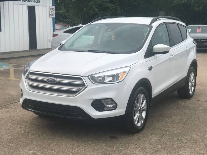 2018 Ford Escape for sale at Discount Auto Company in Houston TX