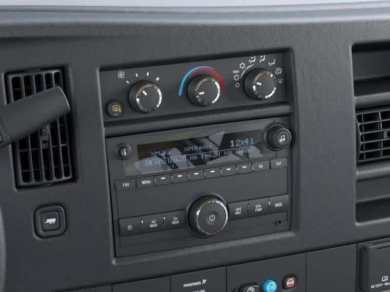 2025 Chevrolet Express 2500