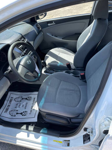 2015 Hyundai Accent GLS