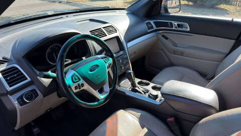 2011 Ford Explorer XLT