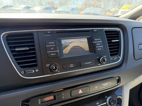 2016 Kia Sedona LX