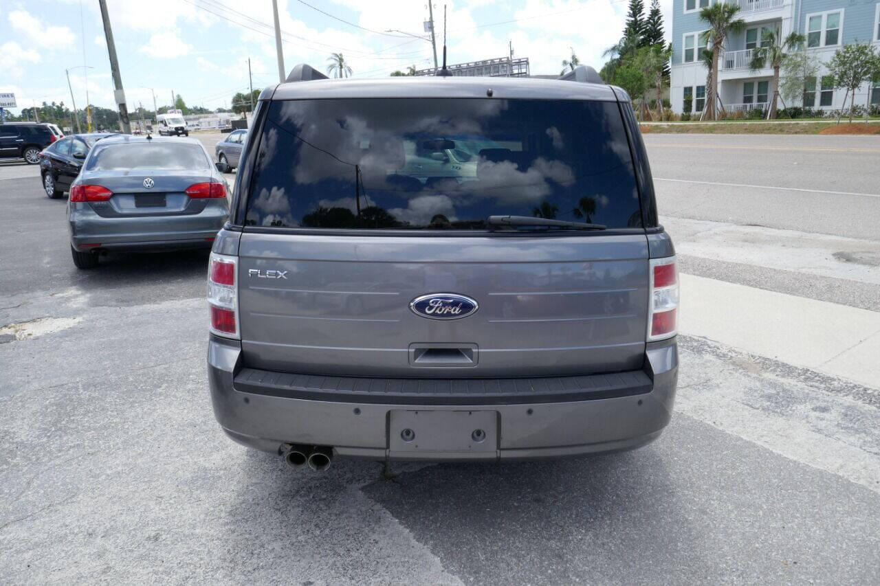 2009 FORD Flex SE Crossover 4dr For Sale in Oakfield NY by Crazy Cheap