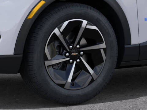 2026 Chevrolet Equinox EV LT 2