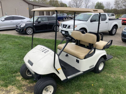2011 E-Z-GO 2+2 TXT