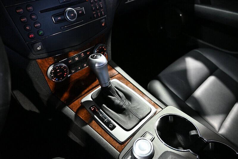 2009 Mercedes-Benz C-Class 46