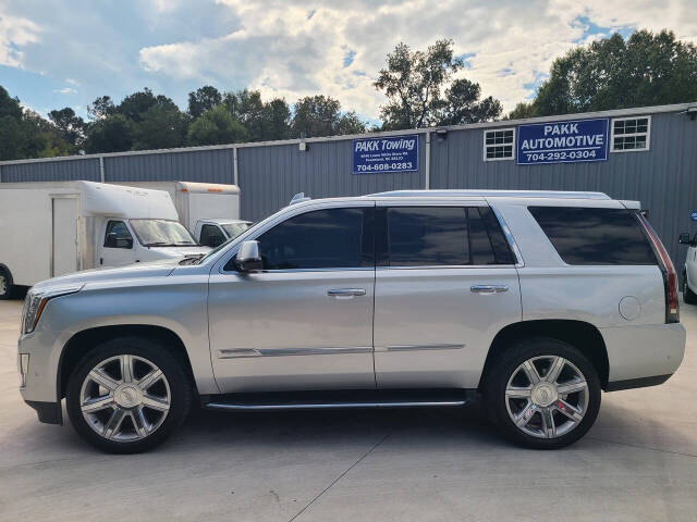 2020 Cadillac Escalade for sale at PAKK AUTOMOTIVE in Peachland, NC