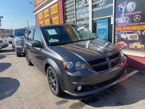 2018 Dodge Grand Caravan for sale at 4 Girls Auto Sales in Houston TX