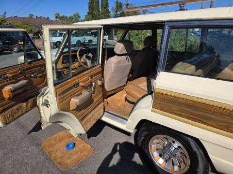 1986 Jeep Grand Wagoneer