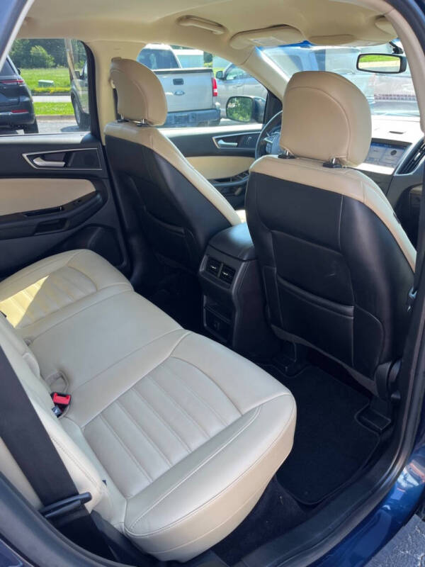 2017 Ford Edge SEL