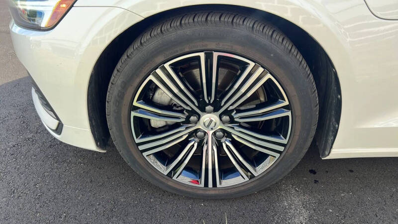 2021 Volvo S60 Recharge T8 Inscription