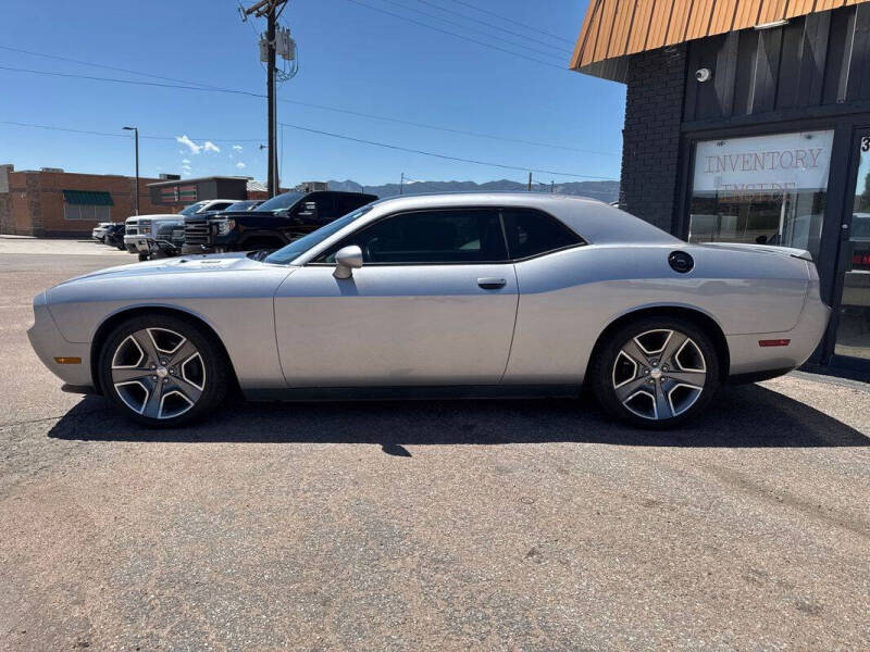 2014 Dodge Challenger R/T Plus