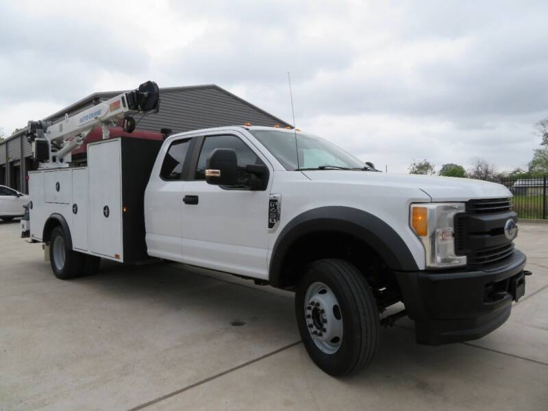 2017 Ford F-450 Super Duty for sale at TIDWELL MOTOR in Houston TX