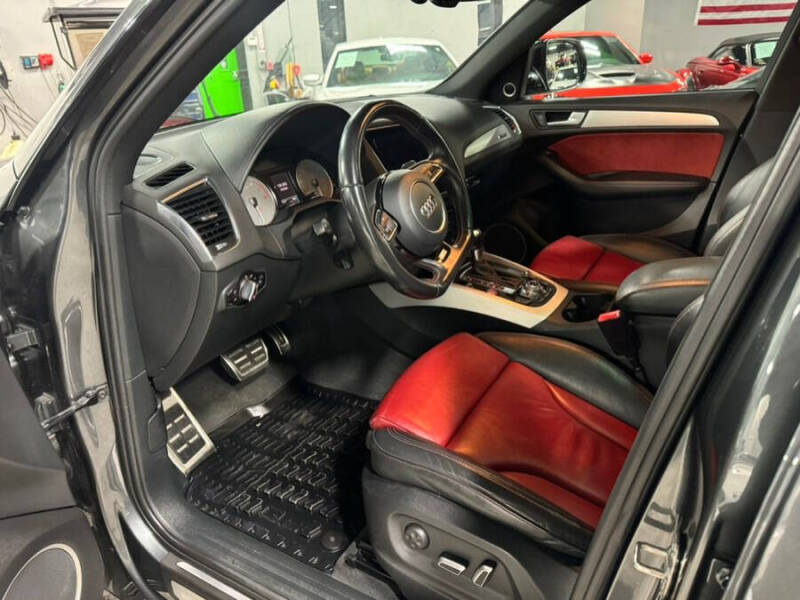 2016 Audi SQ5 3.0T quattro Premium Plus