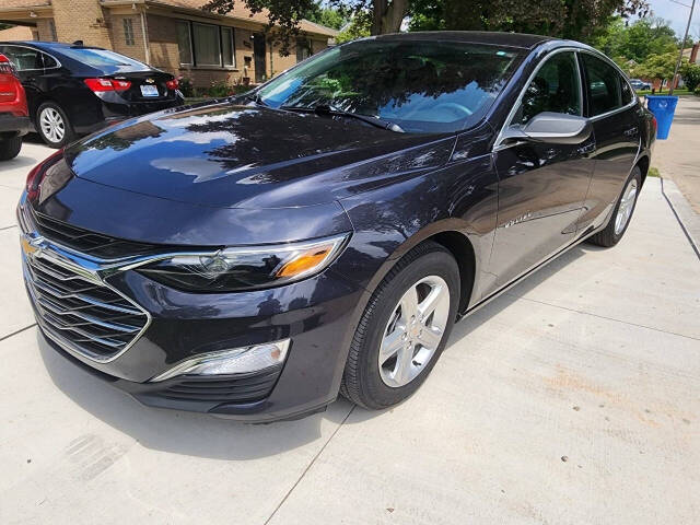 2022 Chevrolet Malibu for sale at D TOWN AUTO SALES LLC in Detroit, MI