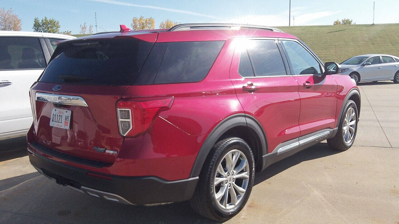 2020 Ford Explorer