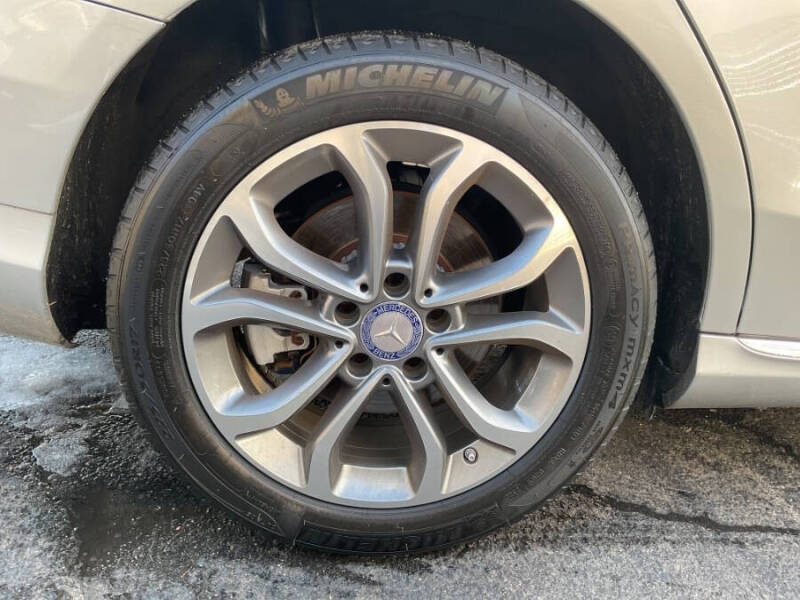 2017 Mercedes-Benz C-Class