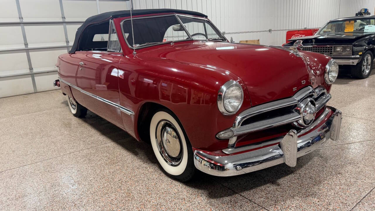 1949 Ford Custom 10