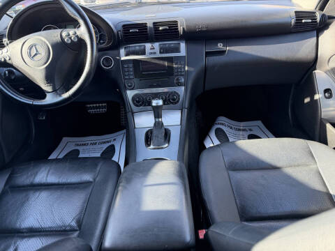 2006 Mercedes-Benz C-Class C 230 Sport