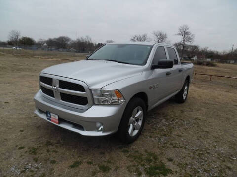 2014 RAM Ram Pickup 1500 for sale at LA PULGA DE AUTOS in Dallas TX