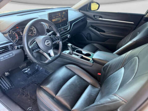 2023 Nissan Altima 2.5 SR