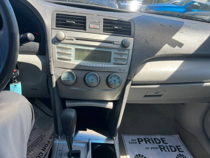 2007 Toyota Camry LE