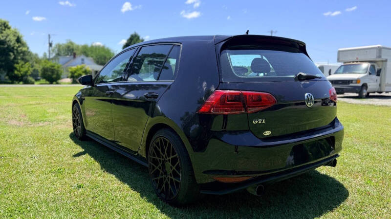 2016 Volkswagen Golf GTI S