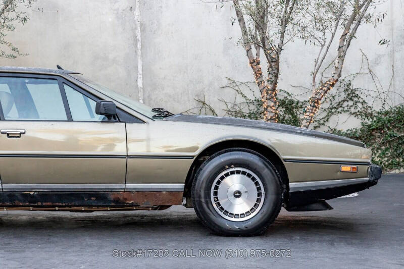 1985 Aston Martin Lagonda