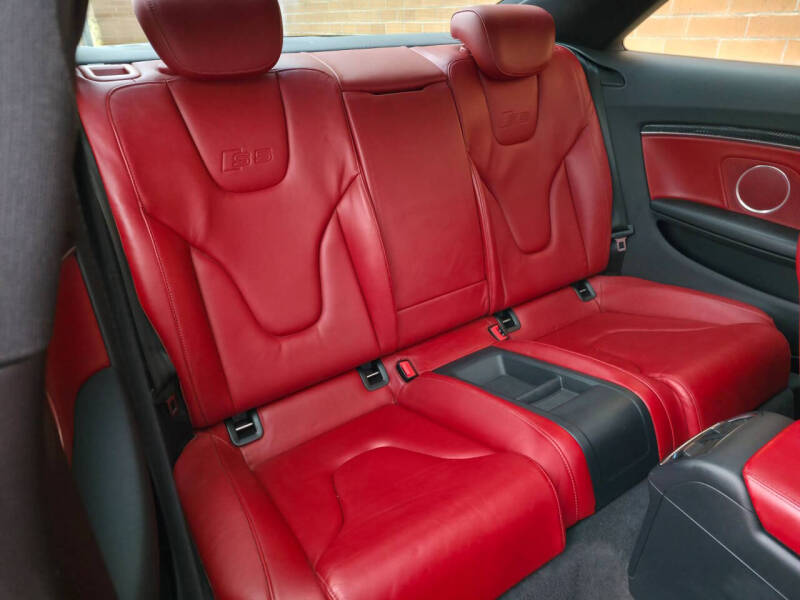 2008 Audi S5 quattro