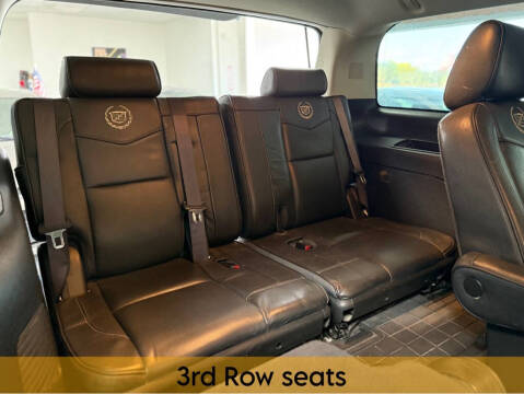 2013 Cadillac Escalade Platinum Edition