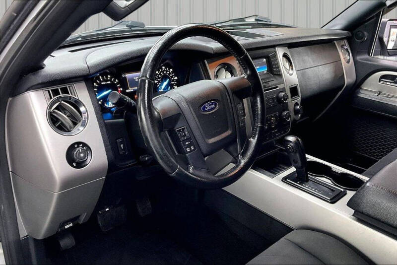 2017 Ford Expedition XLT