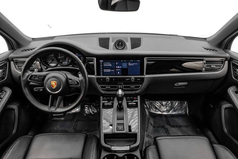 2024 Porsche Macan
