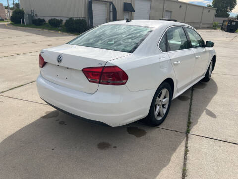 2013 Volkswagen Passat SE