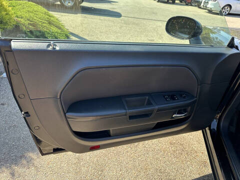 2010 Dodge Challenger SE