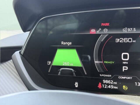 2024 Audi e-tron GT quattro Premium Plus