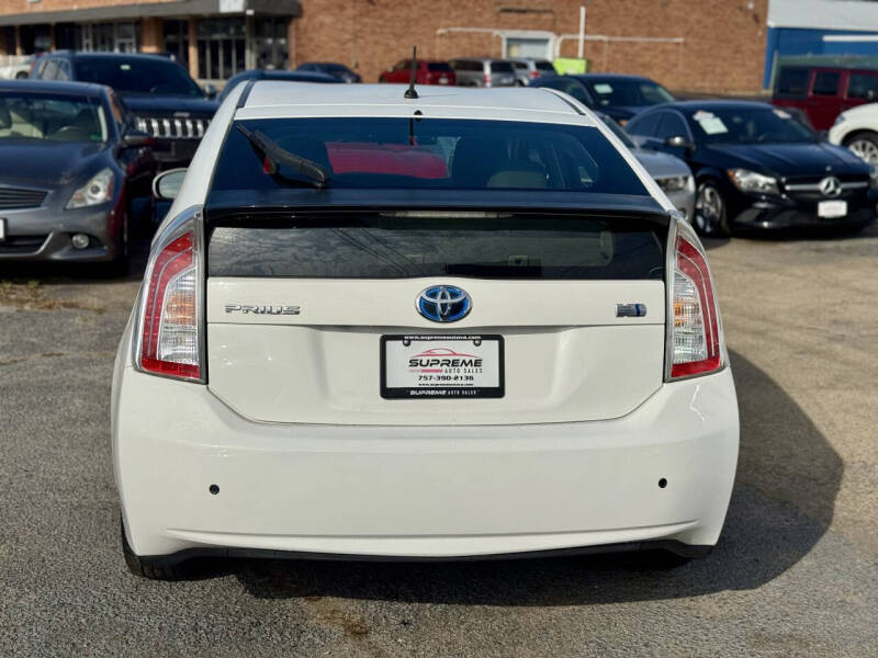 2013 Toyota Prius Two