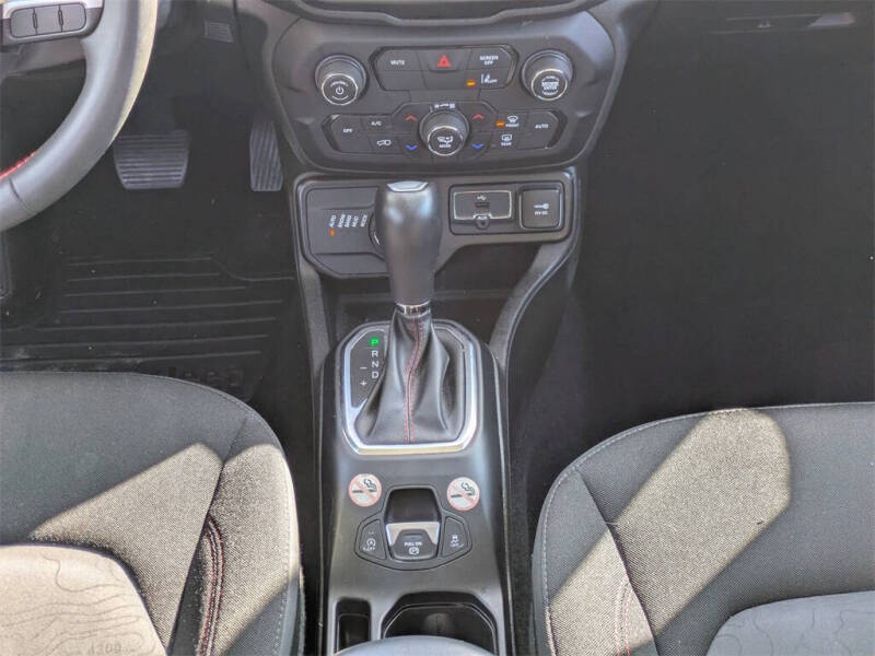 2023 Jeep Renegade Trailhawk