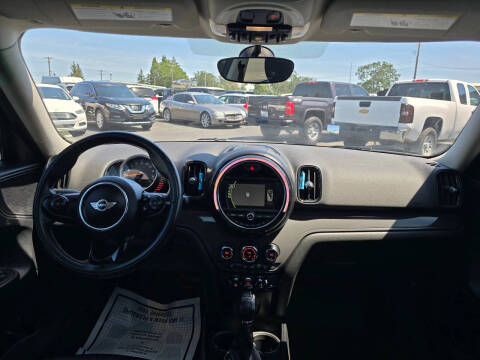 2017 MINI Countryman Cooper