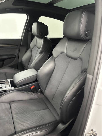 2022 Audi SQ5 Sportback 3.0T quattro Premium Plus