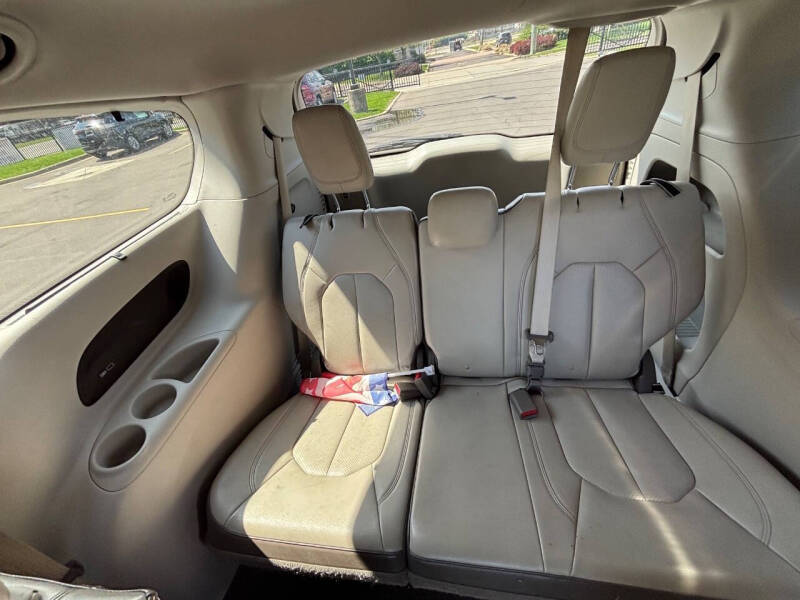 2018 Chrysler Pacifica Touring L Plus