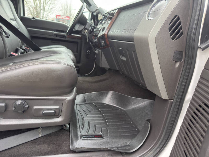 2010 Ford F-350 Super Duty Lariat