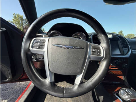 2012 Chrysler 300 Limited