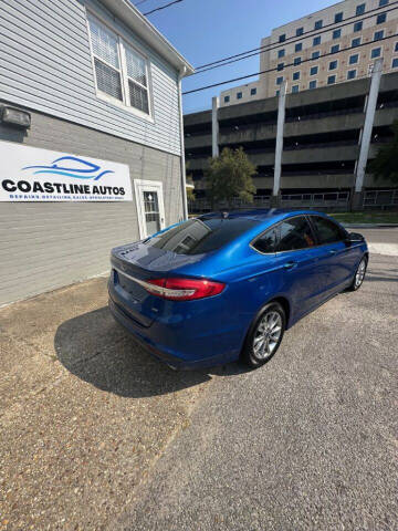 2017 Ford Fusion SE
