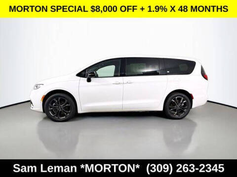 2026 Chrysler Pacifica Select