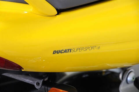 2004 Ducati SuperSport