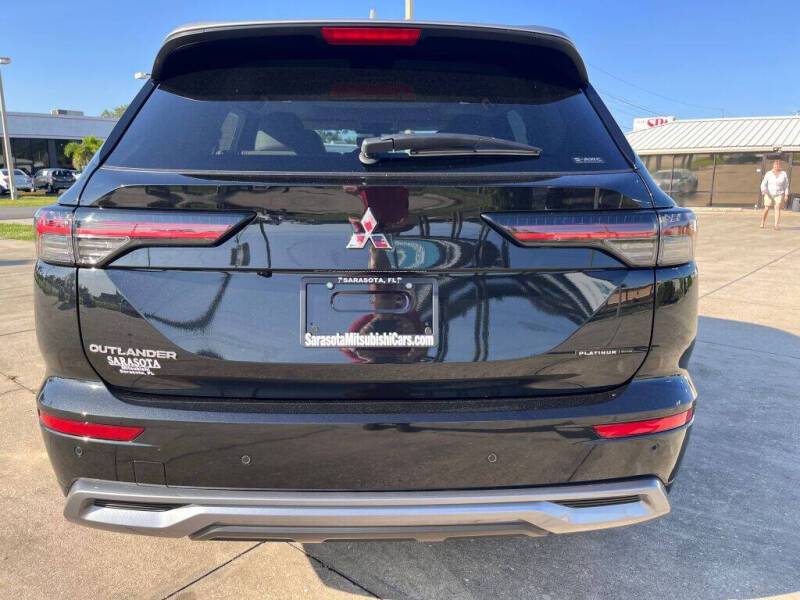 2025 Mitsubishi Outlander SEL Platinum Edition